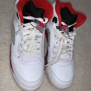 Air Jordan Retro Fire Red 5s